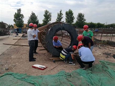 胶州高铁地铁站综合交通枢纽项目现场